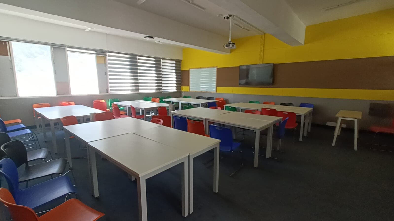 Shoolini University Solan Academic photo 1